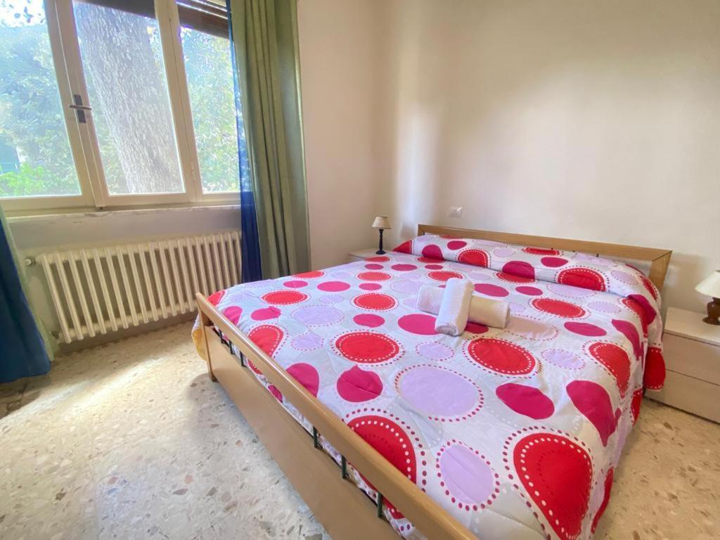 Pineta Apartament Тирренія Екстер'єр фото